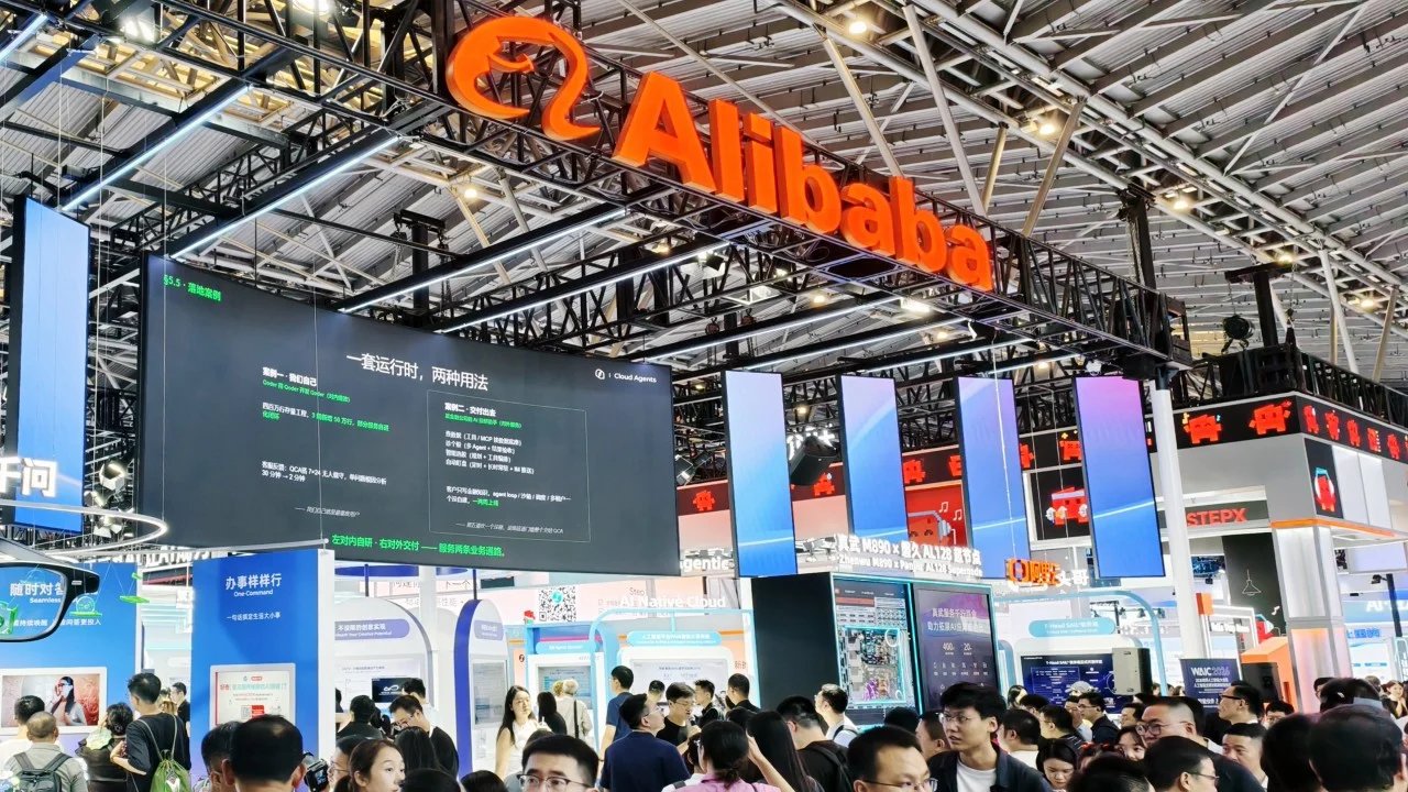 Alibaba, Küresel Yapay Zeka Yatırımları İçin 80 Milyar HKD Hisse İhraç Edecek