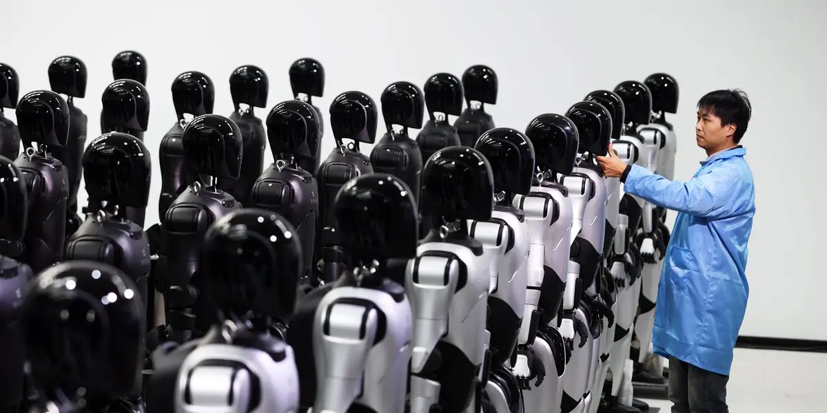 Amerikan Yatırımcılar, Çin'in Robot Fabrikalarını Ziyaret Ediyor