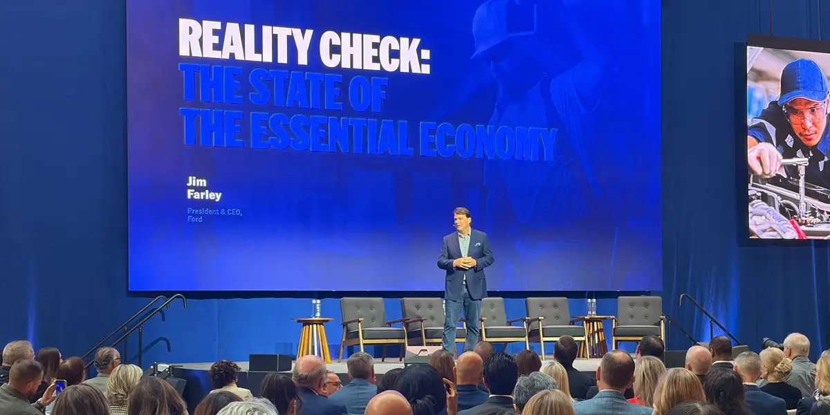 Ford CEO'su: Yapay Zeka, İnsanları İşten Çıkarıyor Ama Hala İhtiyacımız Var