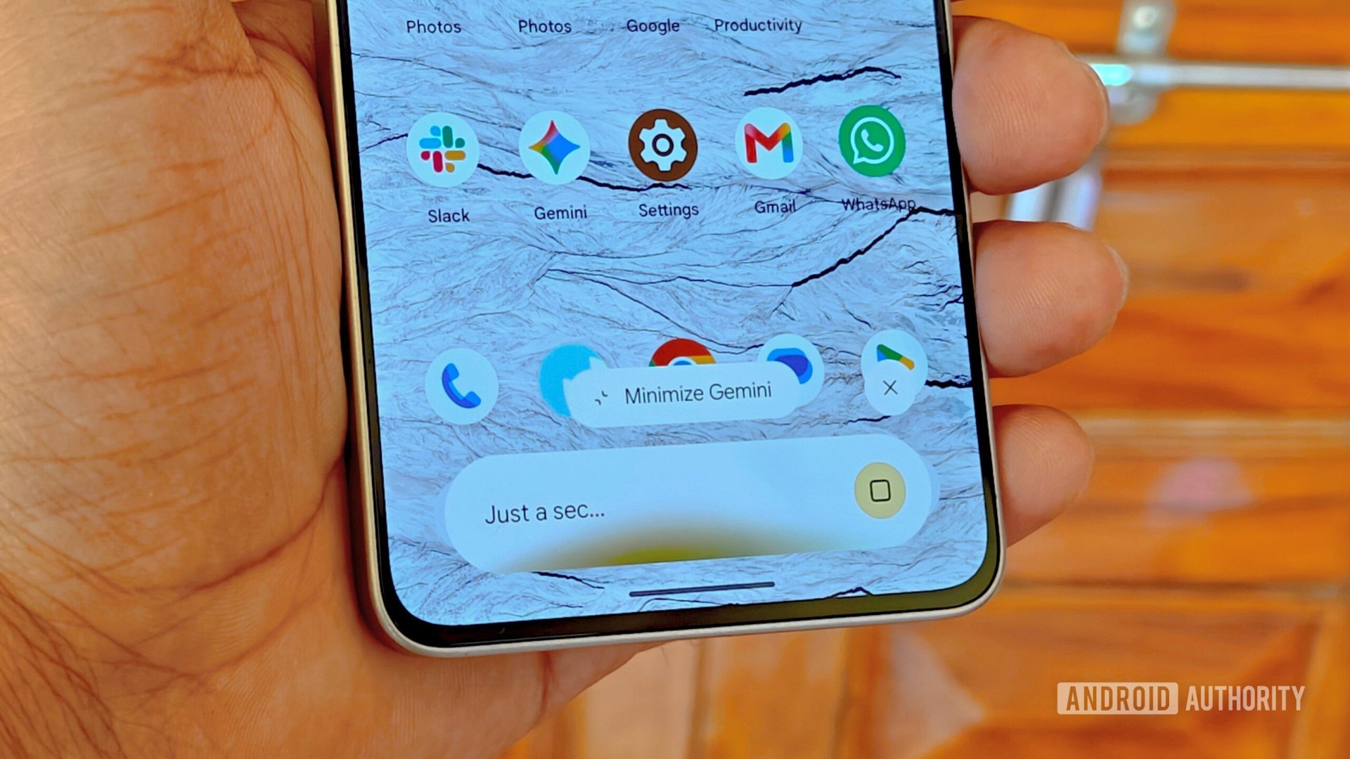 Gemini, Telefon Ekranınızı Rahatlatacak Yeni Bir Hareket Geliştiriyor