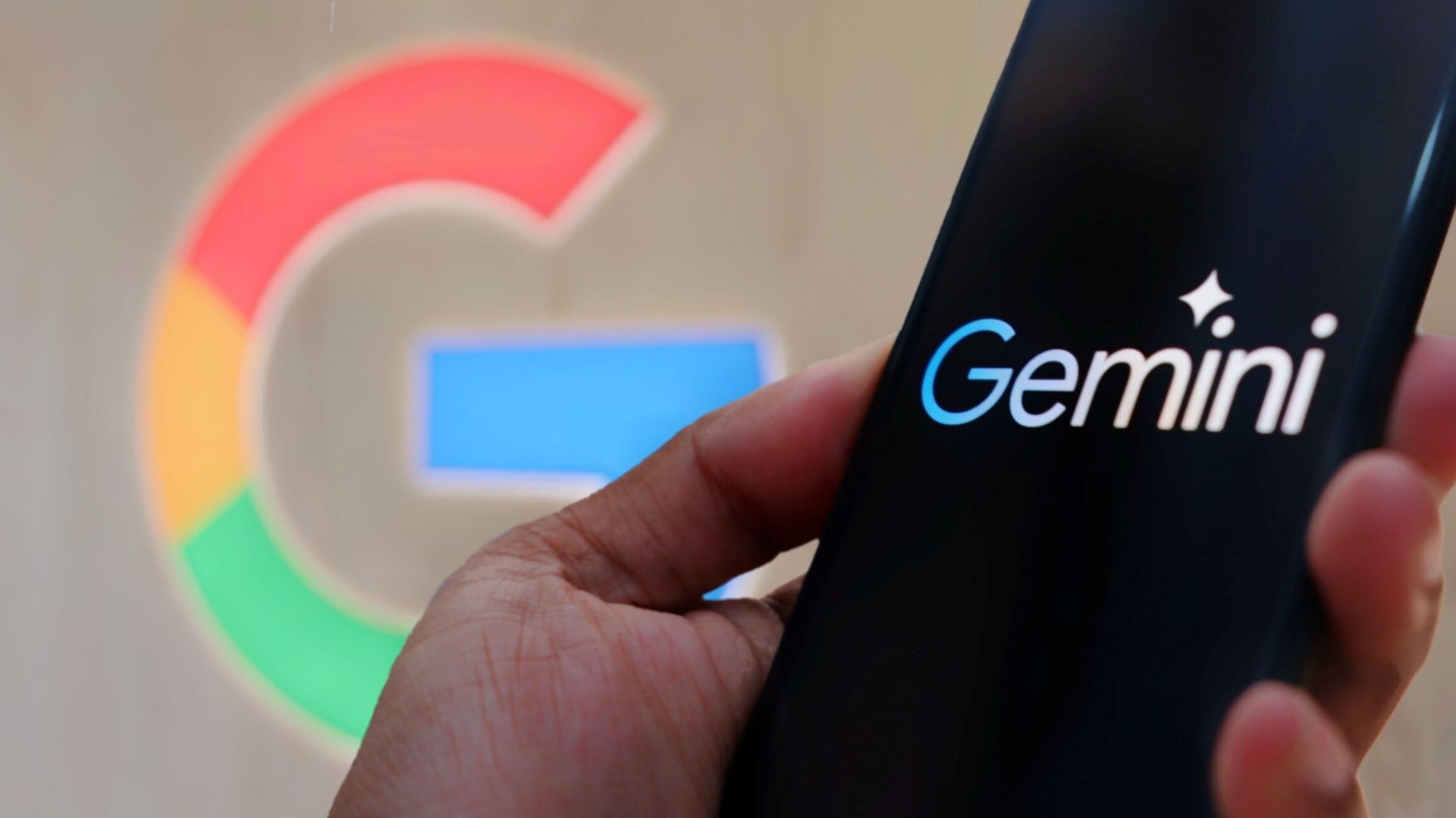 Google'un Yeni Gemini AI Platformu Bankalar ve Hukuk Firmaları İçin Ne Anlama Geliyor?