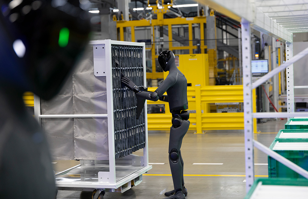İnsan Robotları Fabrika Zeminlerinde Yaygınlaşamayacak: Maliyetler Düşmeli