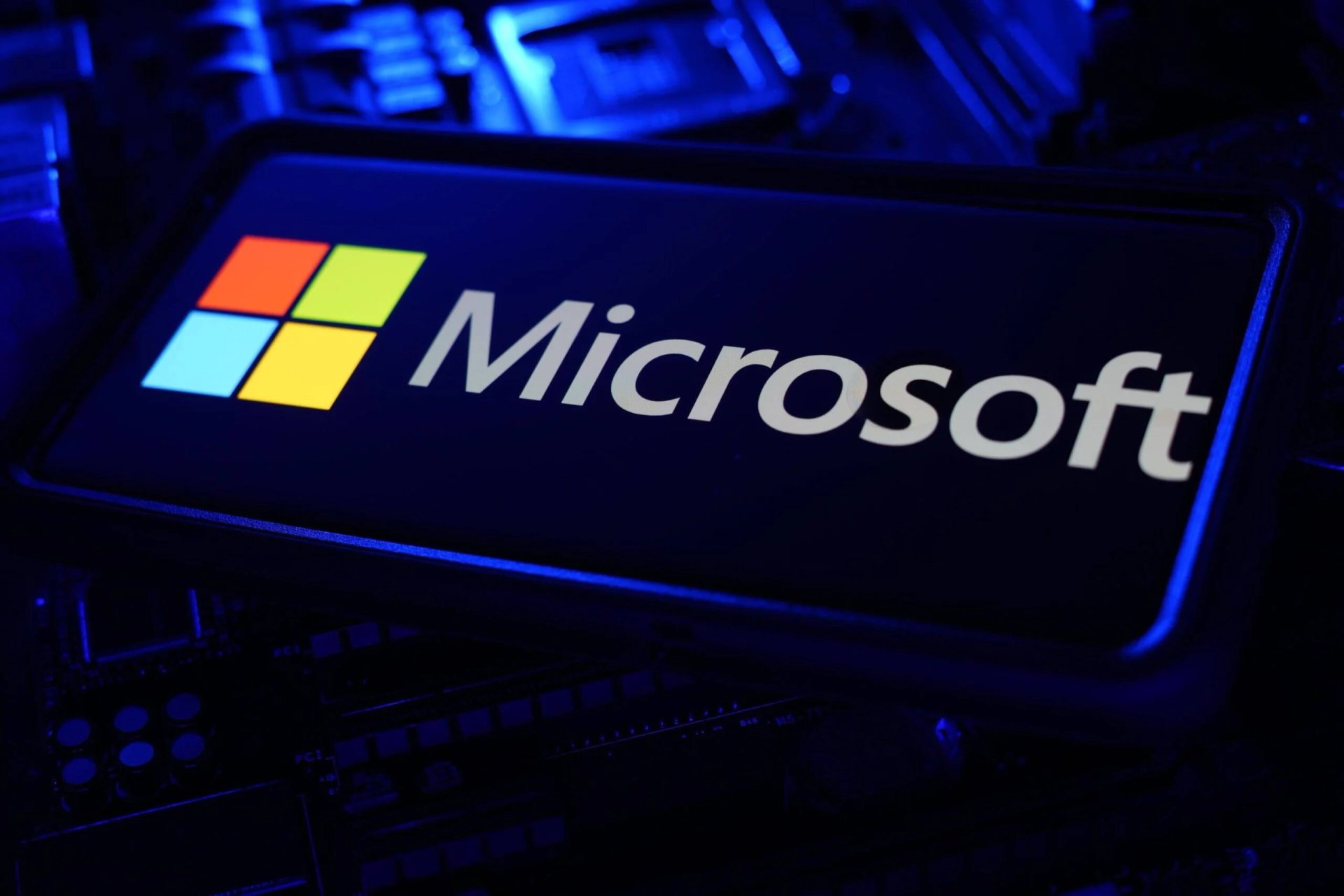 Microsoft, Yeni AI Modeli ile Karar Alma Süresini 35 Kat Hızlandırdı