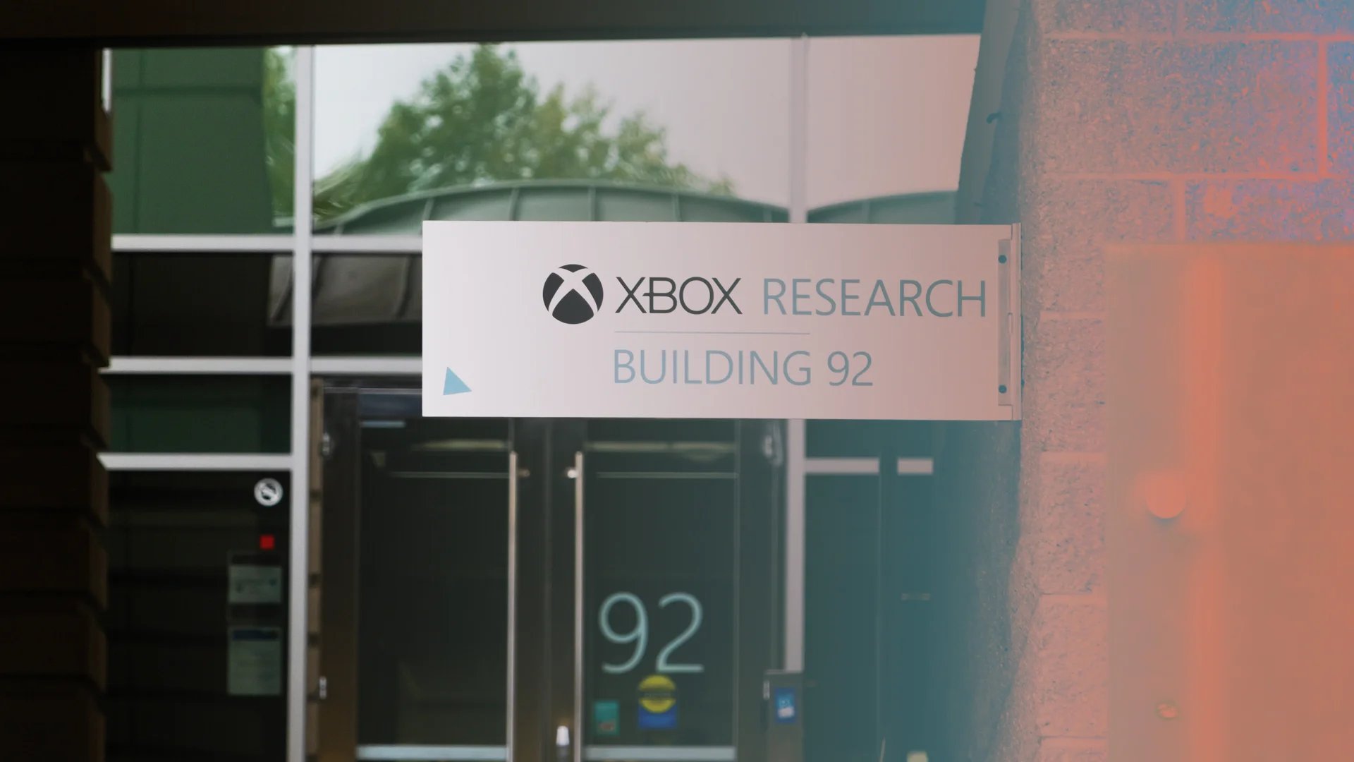 Microsoft'un Xbox İstihdam Azaltması: AI Devriminin Sert Gerçekleri