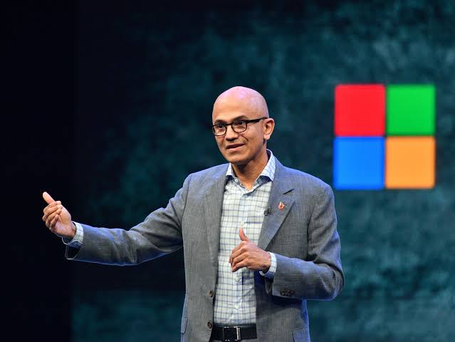 Nadella: Süper Zeka İnsan Kontrolünde Olmalı