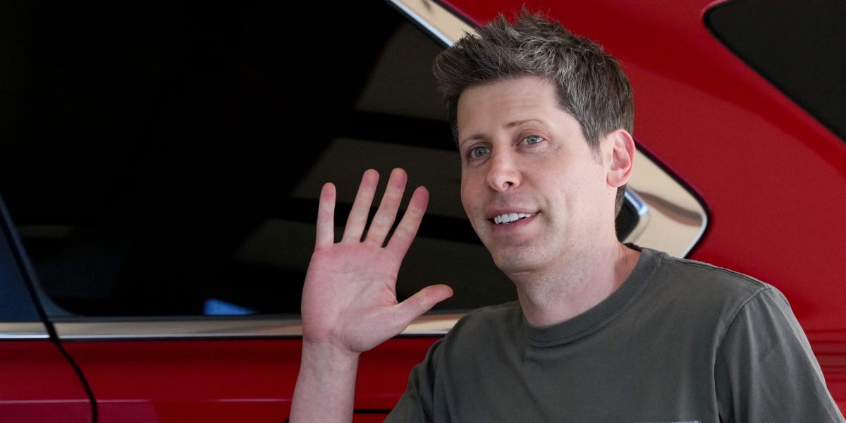 OpenAI Çalışanları, Sam Altman'ın Eleştirilere Açık Olduğunu Vurguluyor