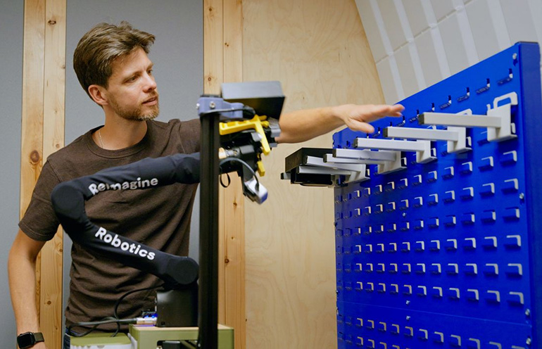Reimagine Robotics: İş Başında Öğrenen Robotlar ile Geleceği Şekillendiriyor