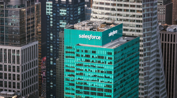 Salesforce, Satış ve Destek Süreçlerini Otomatikleştiren Yeni AI Ajanlarını Tanıttı