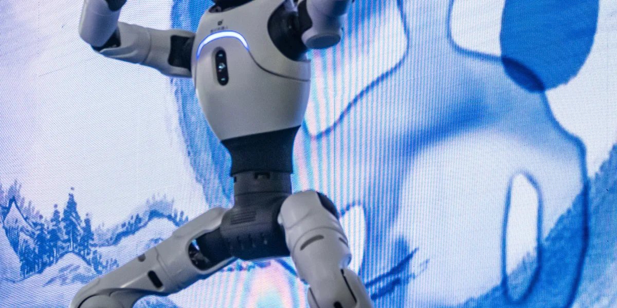 Şanghay'da Robot Karnavalı: Geleceğin Eğlencesi