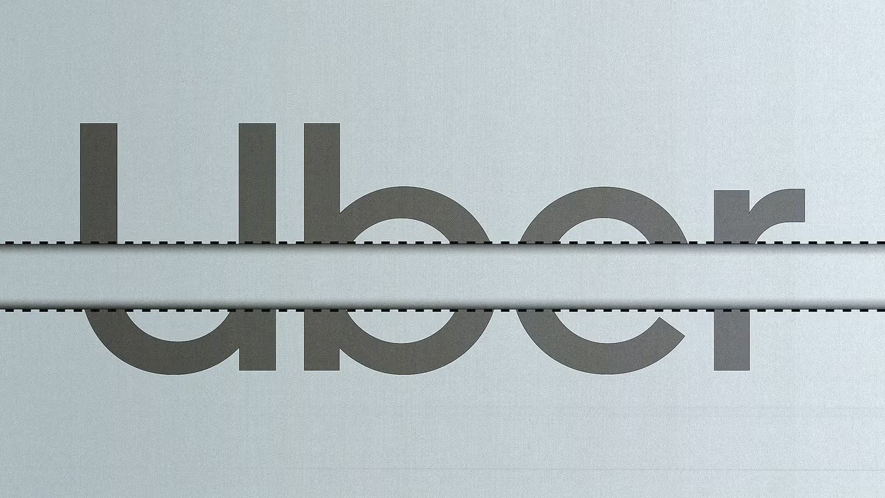 Uber, Orta Düzey Yöneticilerini İşten Çıkararak Yapısını Düzleştiriyor
