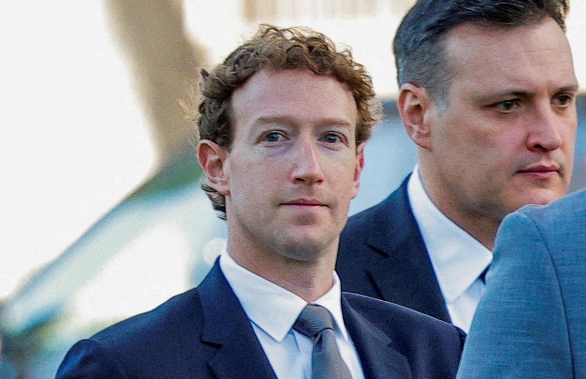 Zuckerberg: ABD, Çinli AI'ları Yasaklamamalı