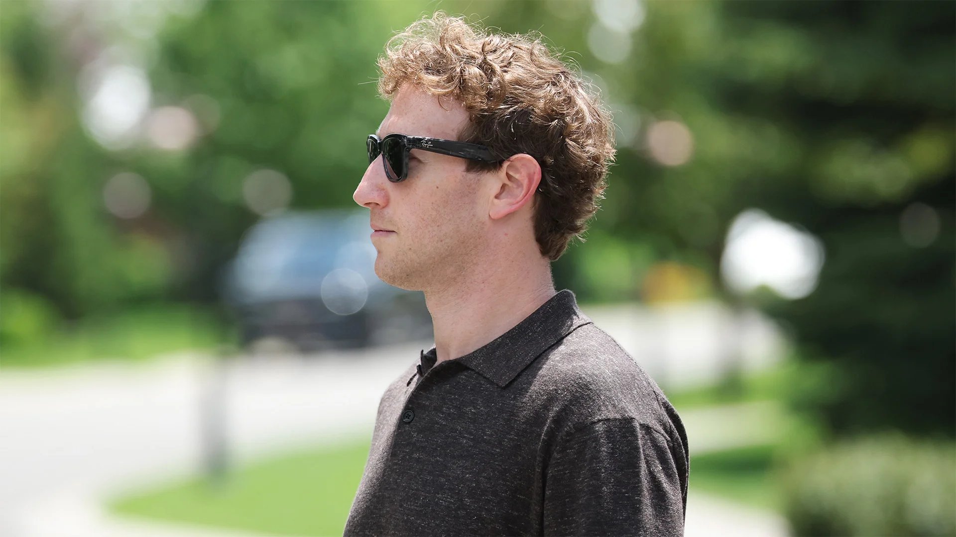 Zuckerberg, ABD'nin AI Yarışını Kaybetme Sebeplerini Açıkladı